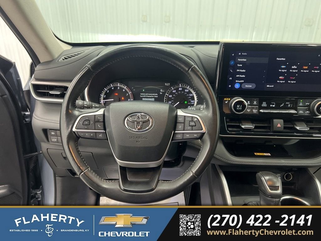 2024 Toyota Highlander LE