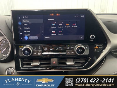 2024 Toyota Highlander LE