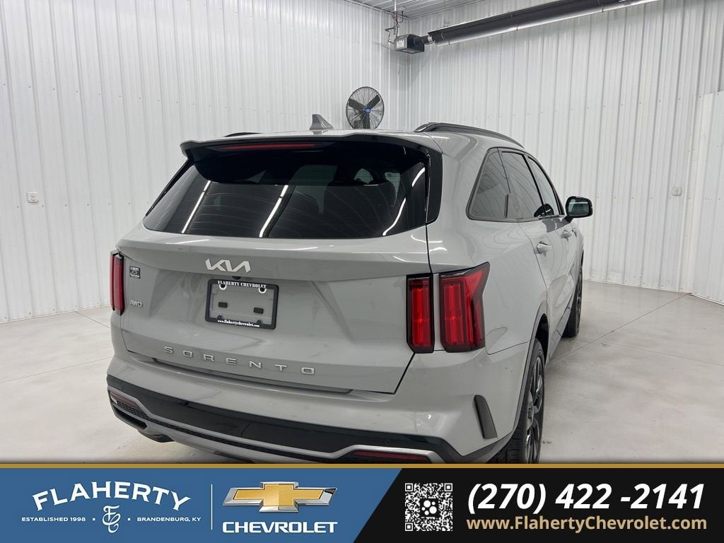 2022 Kia Sorento SX
