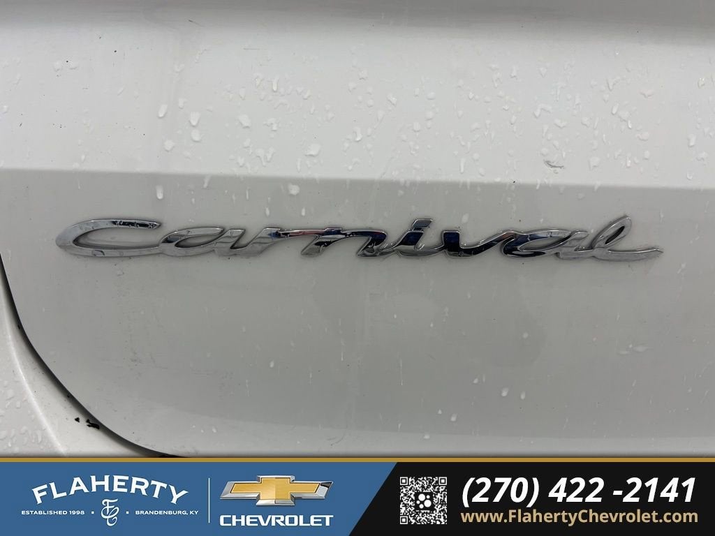 2022 Kia Carnival LXS